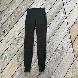 Lululemon Women's Wunder Under Hi-Rise Tech Mesh 28" Leggings Green Size 4